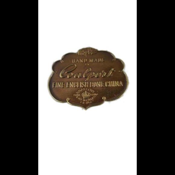 Vintage Coalport Fine China Brooch Queen Elizabeth II Coronation 2 inch diameter - Picture 3 of 3